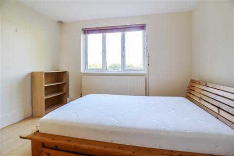 1 bedroom flat to rent, Harpenden AL5