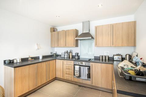 2 bedroom apartment to rent, Park Way,  Newbury,  RG14