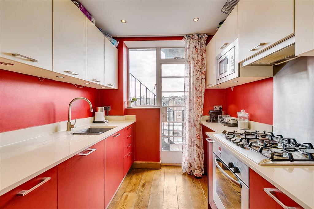 Apartment in SW7 - View 4