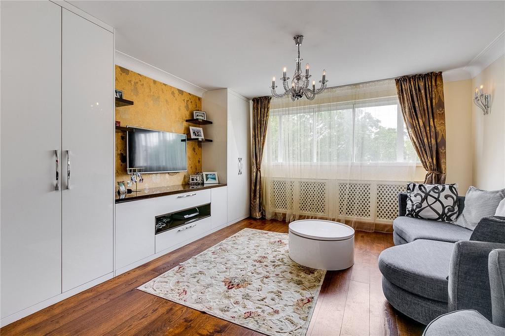 Apartment in SW7 - More