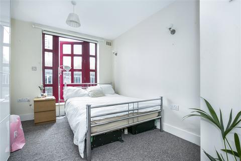 2 bedroom apartment to rent, Quaker Street, Shoreditch, London, E1