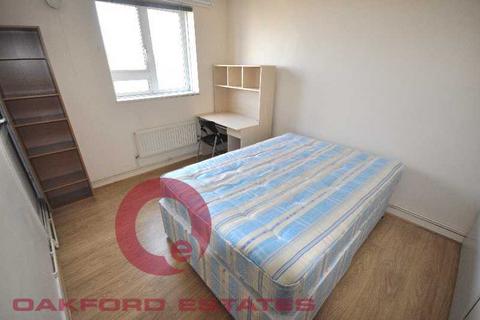 4 bedroom flat to rent, Robert Street, Euston, London NW1