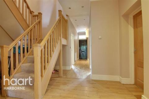 5 bedroom semi-detached house to rent, Metchley Lane, Harborne