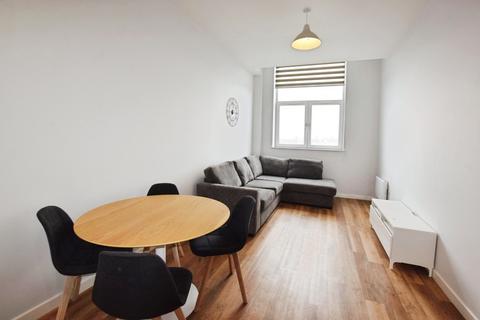 1 bedroom apartment to rent, Tate House, New York Road