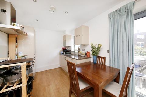 1 bedroom apartment to rent, Merryfield Court, Battersea , SW11