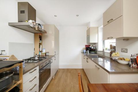 1 bedroom apartment to rent, Merryfield Court, Battersea , SW11