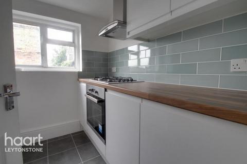 2 bedroom flat to rent, Bulwer Road, London