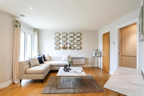 1 bedroom flat for sale, Tollard House, Kensington, W14