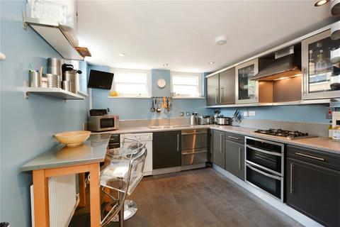 3 bedroom apartment to rent, Rutland Road, South Hackney, London, E9