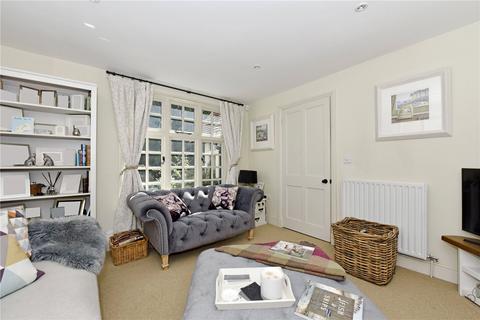 2 bedroom detached house to rent, Highmoor, Henley-on-Thames, Oxfordshire, RG9