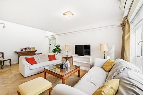 undefined, Hereford House, 11 Ovington Gardens, Knightsbridge, London