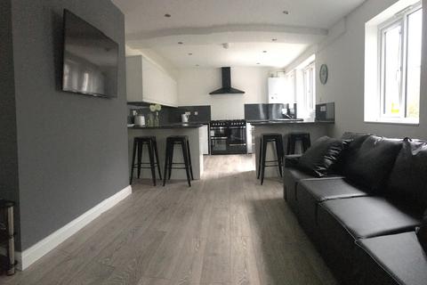 6 bedroom terraced house to rent, Plymouth PL4