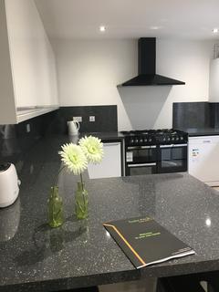 6 bedroom terraced house to rent, Plymouth PL4