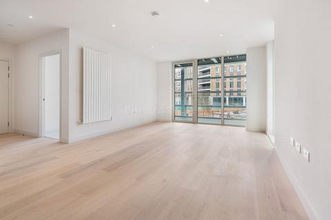 2 bedroom apartment to rent, Flagship House,  Royal Wharf, E14