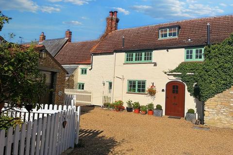 Flat, 12 Bridgend, Carlton, Bedford, MK43 7LP