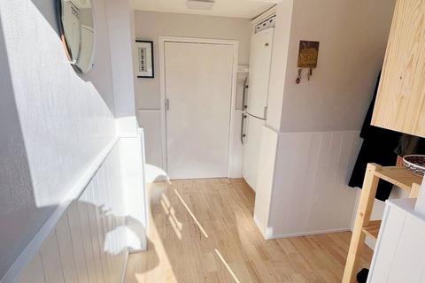 Flat, 12 Bridgend, Carlton, Bedford, MK43 7LP