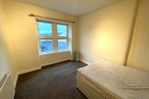 1 bedroom flat to rent, Kelvin Street, Largs, North Ayrshire, KA30