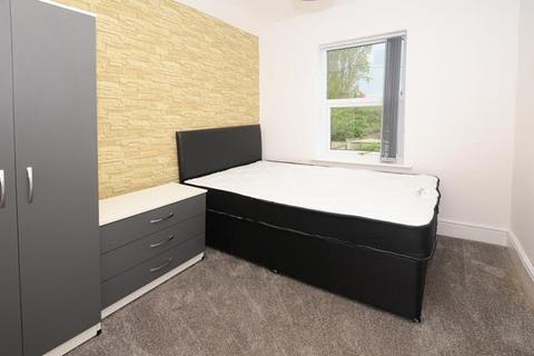undefined, Ensuite Room 5, 59 Bedford Street, Crewe, CW2