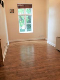 2 bedroom flat to rent, Upton Park , Slough  SL1
