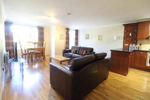 2 bedroom flat to rent, Kings Gate, Aberdeen, AB15