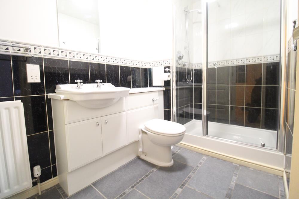 Ensuite