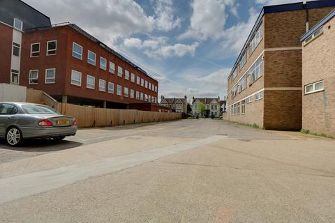 undefined, Victoria Avenue, Southend On Sea SS2