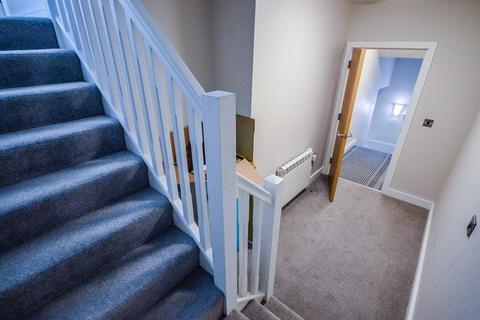 2 bedroom apartment to rent, The Downs, Altrincham
