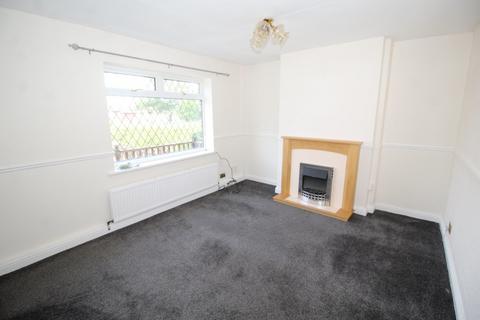 3 bedroom semi-detached house to rent, Queen Elizabeth Drive, Normanton