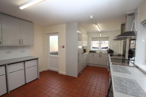 1 bedroom in a house share to rent, Bouverie Street, Chester