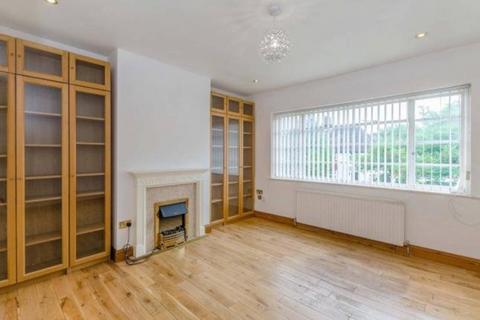 2 bedroom flat to rent, Ossulton Way, East Finchley, London