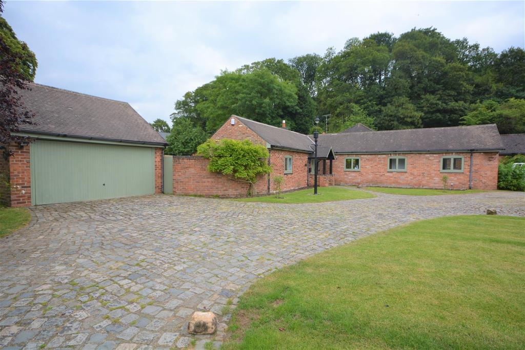 Landmere Lane, Ruddington, Nottingham 3 bed detached bungalow £450,000