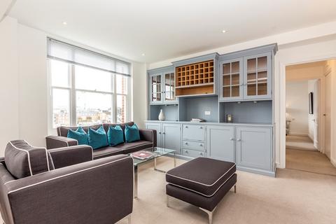 2 bedroom flat to rent, Hill Street W1