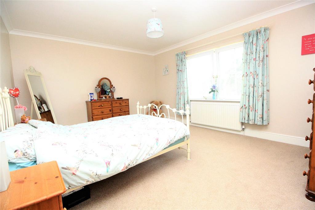 2nd Bedroom