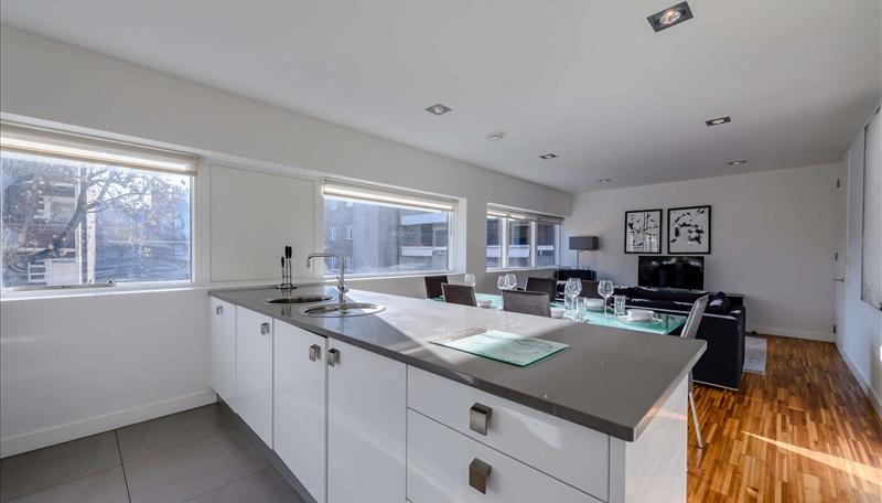 Apartment in South Kensington - More