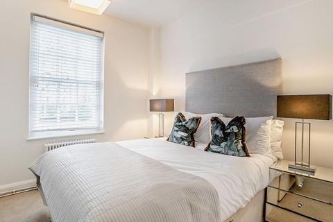 2 bedroom flat to rent, Pelham Court SW3