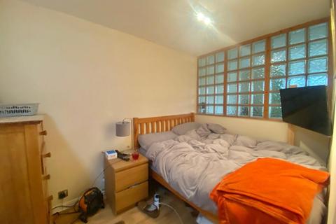 1 bedroom apartment to rent, Mongewell Court,  Wallingford,  OX10