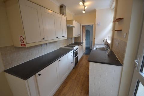 3 bedroom terraced house to rent, Mountcastle Road, Leicester LE3