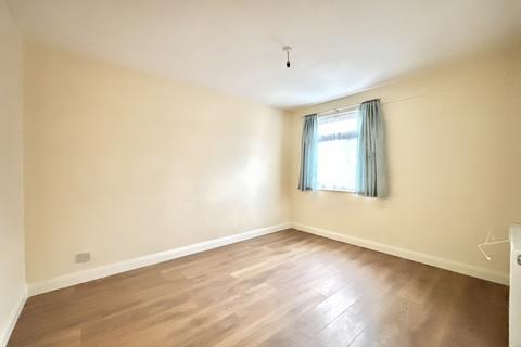 undefined, Nicola Close, South Croydon
