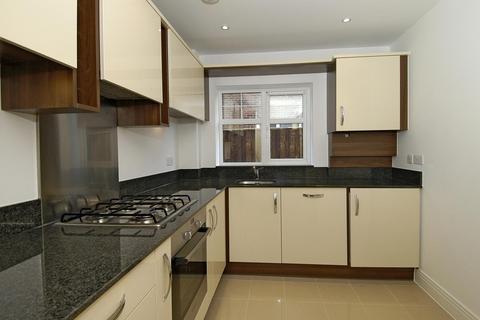 2 bedroom apartment to rent, Walton-On-Thames