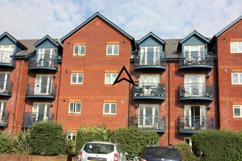 2 bedroom apartment to rent, The Quay, Exeter