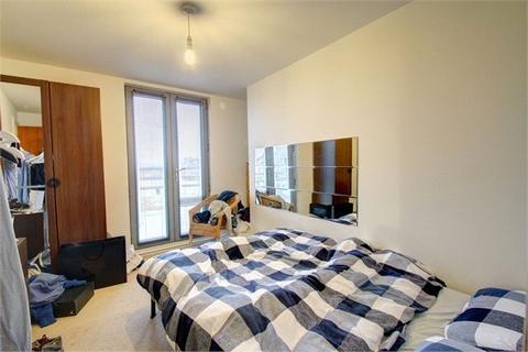 2 bedroom apartment to rent, Cameronian Square, Worsdell Drive, GATESHEAD, Tyne and Wear, NE8