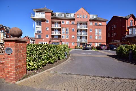 1 bedroom apartment for sale - Lystra Court, 103-107 South Promenade, Lytham St Annes, FY8