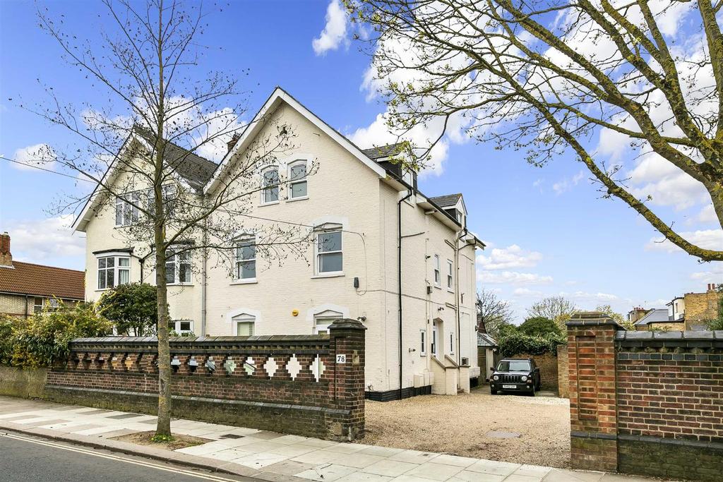 Waldegrave Road, Teddington 1 bed flat £295,000