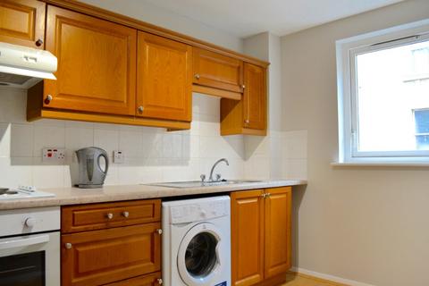 1 bedroom flat to rent, Cadiz Street, Leith, Edinburgh, EH6