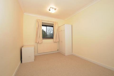 2 bedroom apartment to rent, Northwood,  Middlesex,  HA6