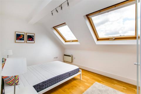 2 bedroom flat to rent, St. Helens Gardens, London