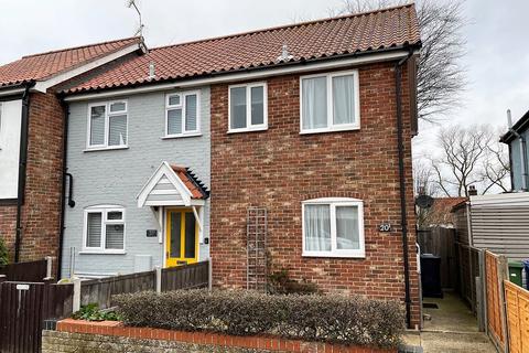 2 bedroom terraced house to rent, Pier Avenue, Southwold