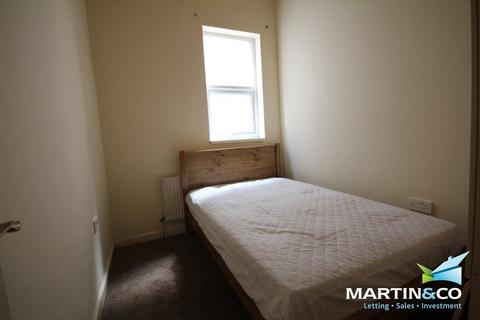 3 bedroom flat to rent, York Road, Edgbaston, B16