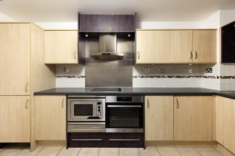 2 bedroom apartment for sale, RIVERSIDE WEST, SMUGGLERS WAY, SW18