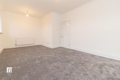 2 bedroom apartment to rent, Trafalgar Court, Penylan Road, Penylan